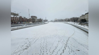 В Астрахани предупреждают об опасности массового выхода на лёд из-за потепления