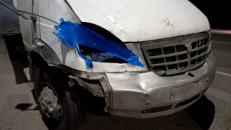 В Астраханской области водитель грузовика не заметил, что сбил пешехода