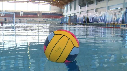 Астраханские ватерполисты готовятся к главному этапу чемпионата России 