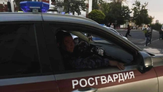 Росгвардейцы задержали астраханца, который находился в федеральном розыске