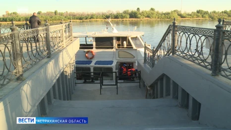 Сегодня в Астрахани стартовала навигация пригородных речных трамвайчиков