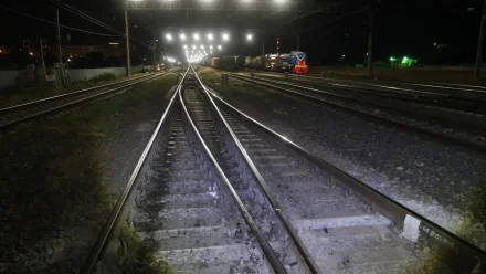 В Астраханской области на рельсах погиб человек