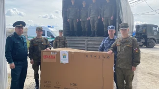 Астраханские таможенники передали в зону СВО почти 1 тысячу конфискованных телевизоров