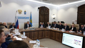 В Астрахани обсудили меры защиты молодёжи от деструктивного влияния