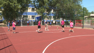 В Астрахани открыли новое футбольное поле