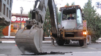 В Астрахани заканчивают укладывать асфальт на шести улицах