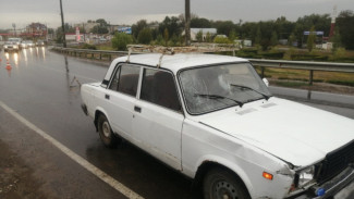 Под Астраханью водитель автомобиля сбил 58-летнюю велосипедистку