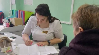 Астраханские онкологи провели прием пациентов в Приволжском районе 