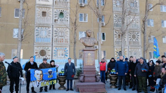 В Астрахани открыли памятник основателю ВДВ Василию Маргелову