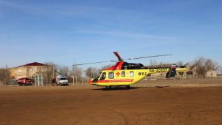Санавиация доставила 6-летнюю девочку из Знаменска в Астрахань