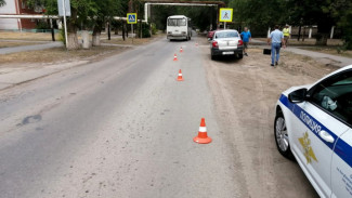 В Астраханской области водитель иномарки сбил подростков