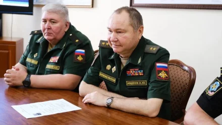 Работа пункта отбора на военную службу по контракту в Астрахани получила высокую оценку
