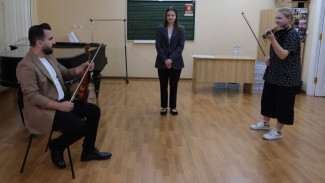 Известный иранский скрипач провёл мастер-класс в Астрахани