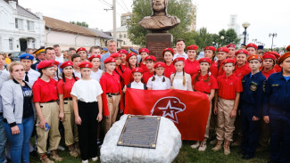 В Астрахани заложили первый камень в основание храма Александра Невского 