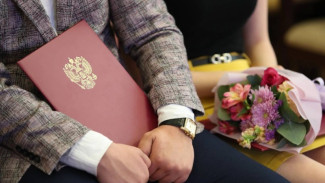 В Астрахани определили 50 губернаторских стипендиатов