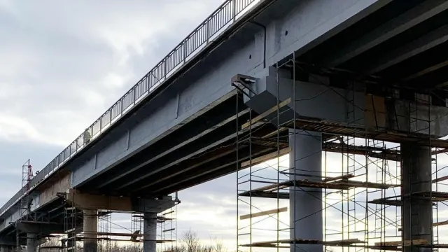 Врио главы Ахтубинска прояснил информацию с размытием моста