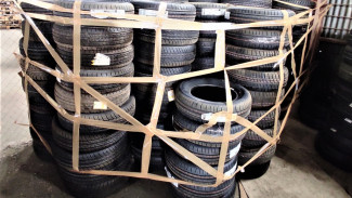 В Астрахани таможенники изъяли немаркированные шины на 279 тысяч рублей