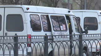 В Астрахани жители Зацаревья жалуются на работу общественного транспорта