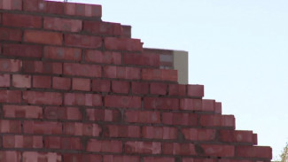 С 1 марта астраханцы не смогут продать дом и землю