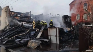 В Кировском районе Астрахани при пожаре погибли мать и ребёнок