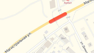 В Астрахани на улице Магистральной продлили ограничение движения транспорта