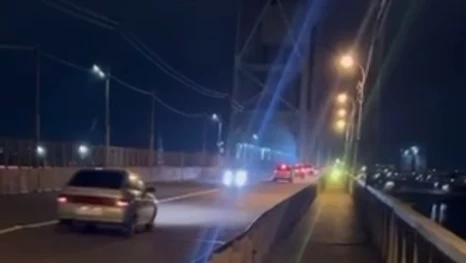 Полноценное дорожное движение на Старом мосту в Астрахани возобновлено досрочно