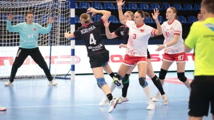 «Астраханочка» прервала победную серию