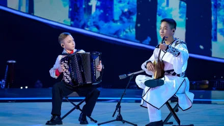 На «Синей птице» 13-летний астраханец аккомпанировал Пелагее