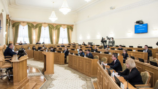 В Думе Астраханской области обсудили строительство газохимического комплекса