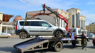 В Астрахани приставы изъяли у 4-х водителей автомобили из-за долгов