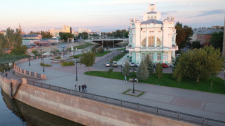 Как провести время на центральной набережной Волги в Астрахани