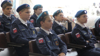 В Астрахани за 2021 год организовали для молодёжи более 200 уроков мужества