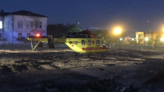 Вертолёт санавиации доставил пострадавшую в ДТП из Лимана в Астрахань