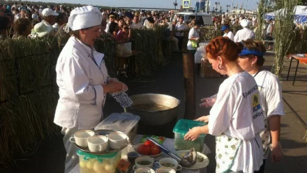 В Астрахани на День рыбака пройдут выставка, концерт и «Фестиваль ухи»