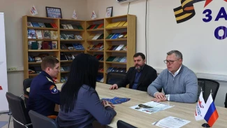 Глава Астраханской области и сенатор Андрей Деркач обсудили оказание помощи ветеранам СВО