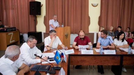 В Астраханской области обсудили проблему бесконтрольного выпаса скота