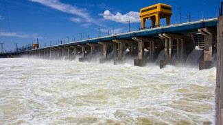 Росводресурсы увеличивают сбросы воды с Волгоградского гидроузла