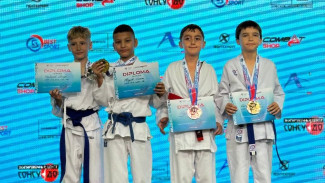 Астраханские каратисты завоевали золотые и бронзовые медали на международных соревнованиях