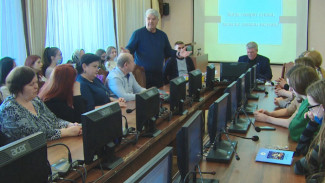 В астраханской библиотеке им. Крупской отметили День поэзии