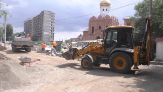 В Астрахани до конца года обновят более 30 дворов 