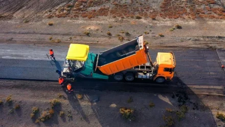 В Астраханской области при ремонте дорог используют новейшие технологии