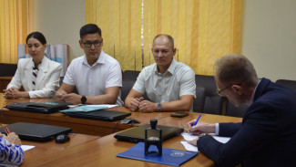 В избирком Астраханской области подал документы кандидат на пост главы региона от партии «Новые люди»