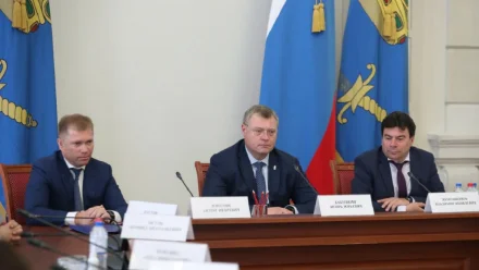 В Астрахани прошёл семинар-совещание с участием члена ЦИК России Антона Лопатина