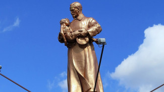 В Астрахани прошёл торжественный митинг в честь Феликса Дзержинского