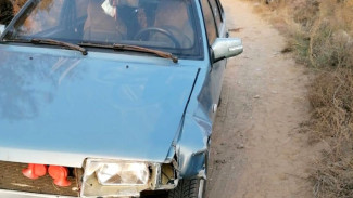 В Астраханской области подросток на мопеде столкнулся с машиной