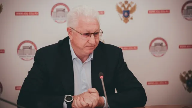Ректор астраханского вуза Константин Маркелов предлагает астраханцам внести личный вклад в борьбу с COVID-19