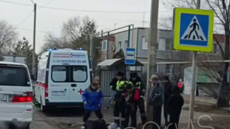 Под Астраханью маршрутка сбила подростка на пешеходном переходе 