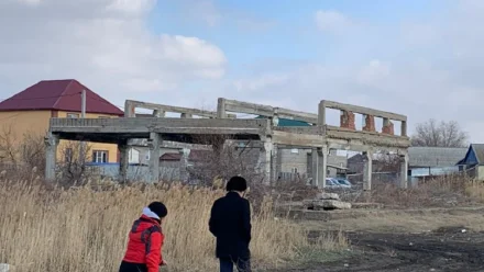 В Астрахани вместо заброшенной общественной бани появится ФОК