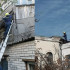 В Астрахани демонтировали опасные конструкции