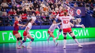 «Астраханочка» уступила москвичкам с перевесом в 3 мяча